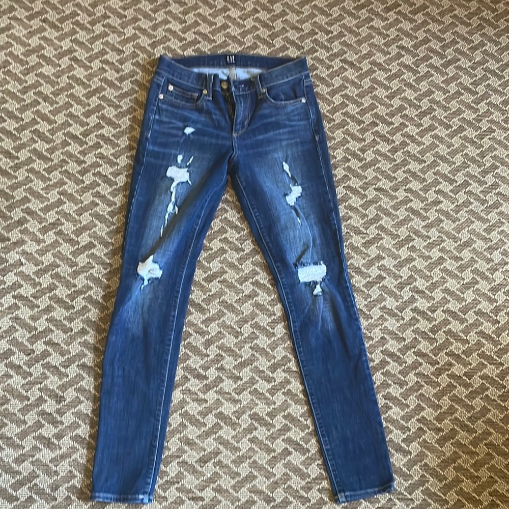 Gap True Skinny blue jeans